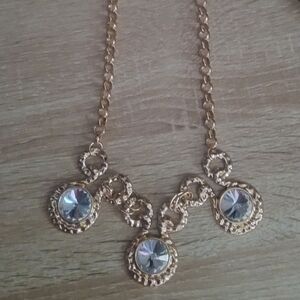 Necklace and earrings set